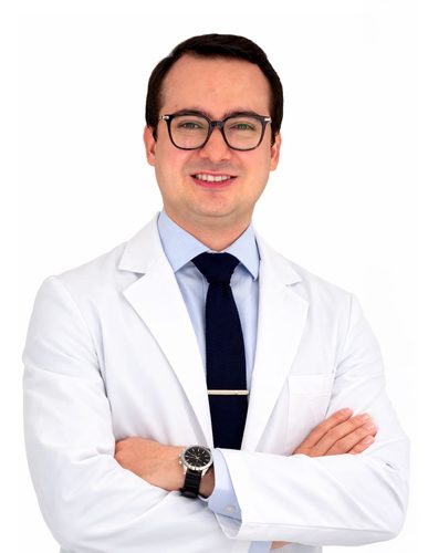 Dr/a. Néstor Andrés Díaz Posada - Especialista en Bucaramanga